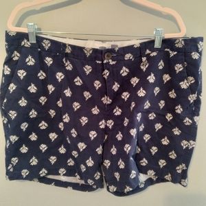 Old Navy shorts size 16
